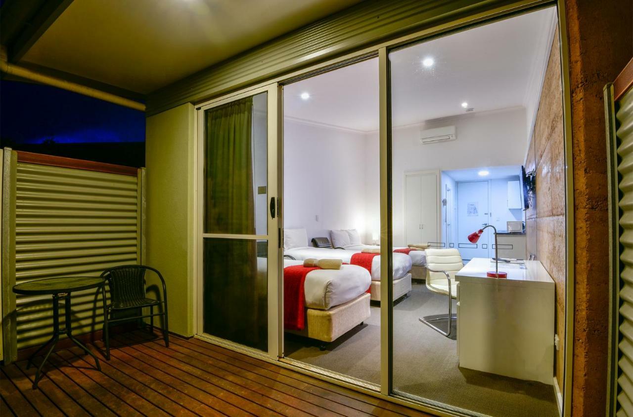 Crossroads Ecomotel Port Augusta Esterno foto